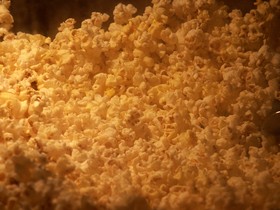 fresh-popped-popcorn-by-keyseeker.jpg