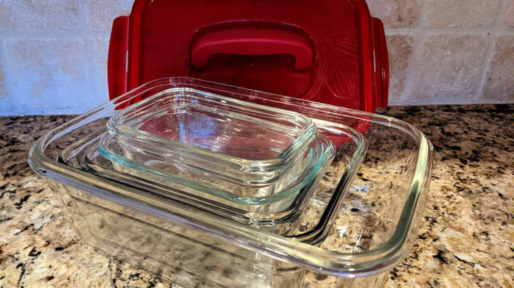 This is my 2nd favorite set of glass food storage containers - made by Lock & Lock.