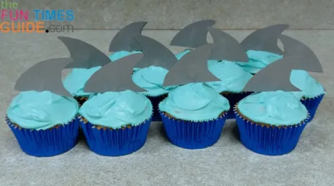 homemade shark fin cupcakes